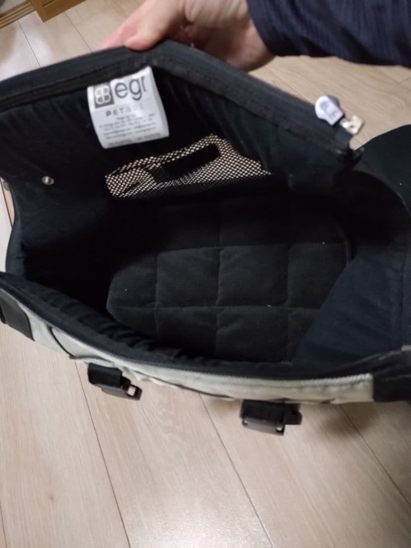 USBAG ペットキャリーバッグ グレー/ブラック