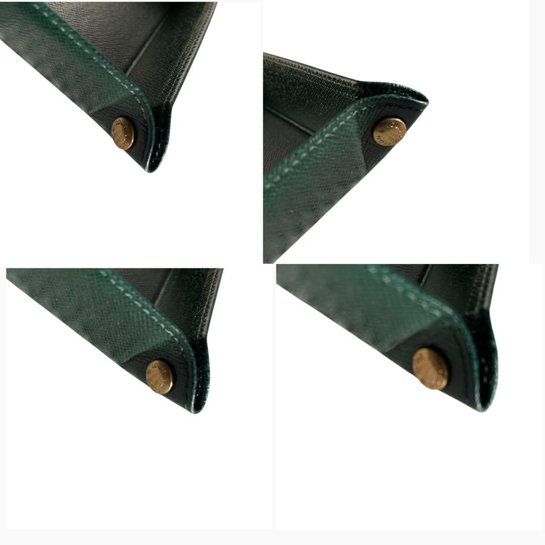 LOUIS VUITTON ルイヴィトン 小物入れ アクセサリーケース タイガ