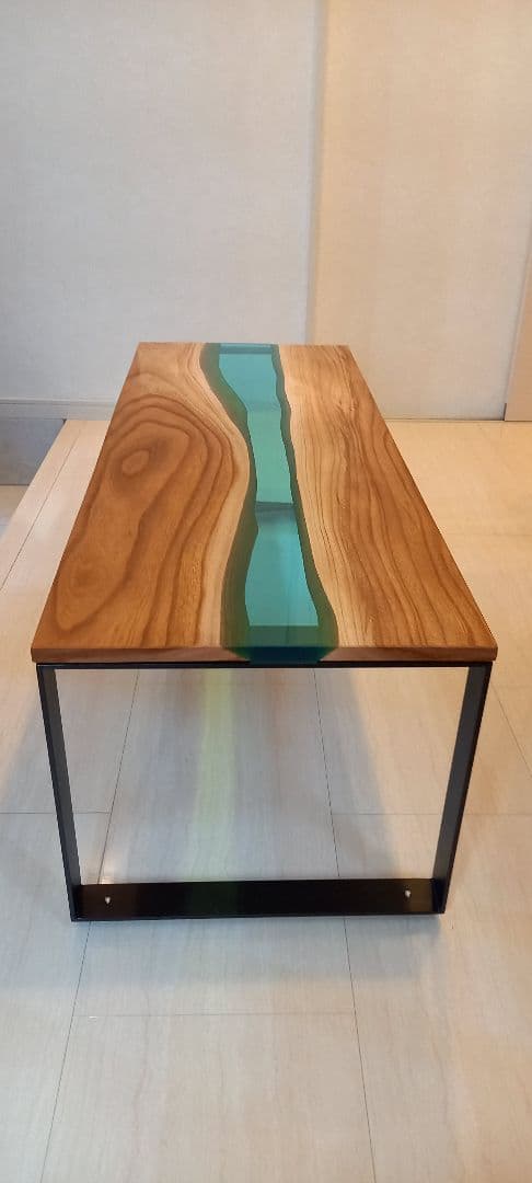 リバーテーブル　レジンテーブル　ローテーブル　センターテーブル　コーヒーテーブル