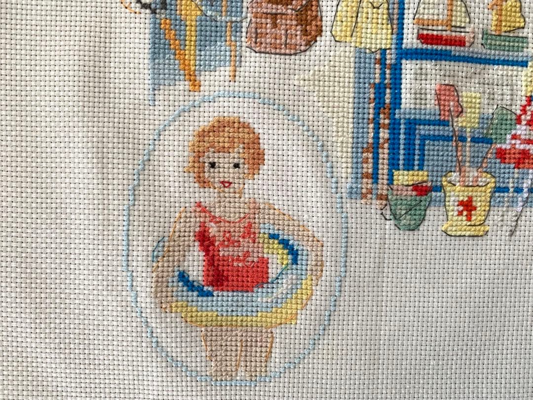 ヴェロニクアンジャンジェ　ハンドメイド　クロスステッチ完成品　海辺のマーケット