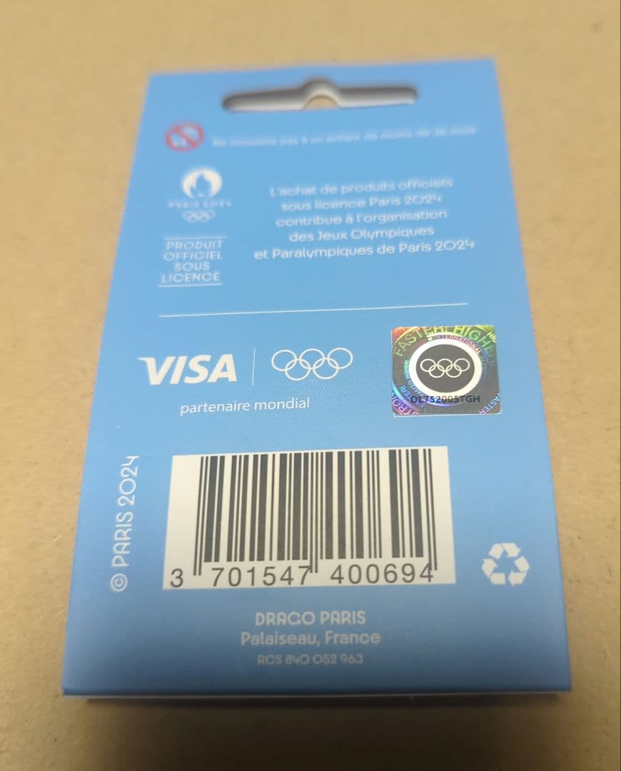 パリ オリンピック 2024 ピジョン ピンバッジ　鳩