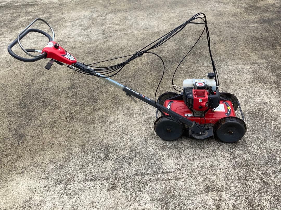 速刈り君 自走式 草刈機 KJ-30