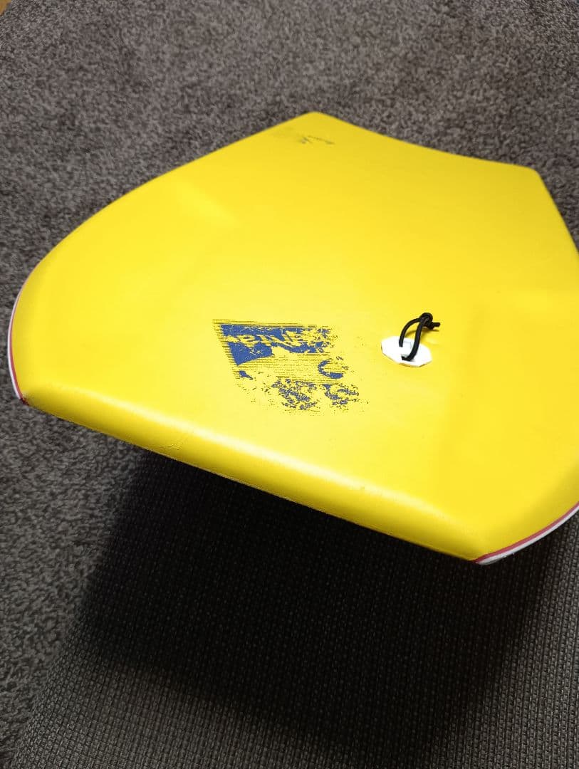 マンタ manta ボディボード イエロー 約105cm✕55cm