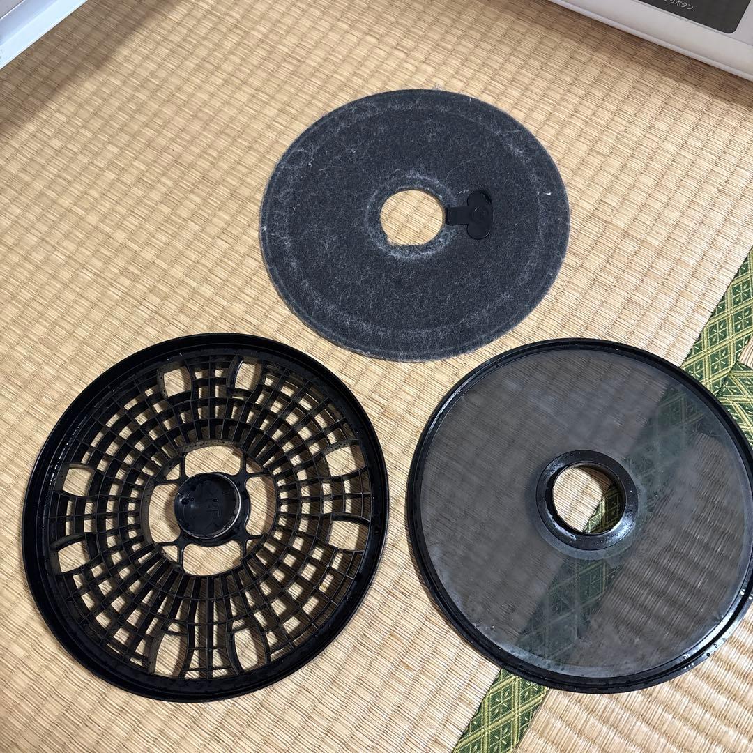 HITACHI 衣類乾燥機 6キロ2022年製　スタンド付き