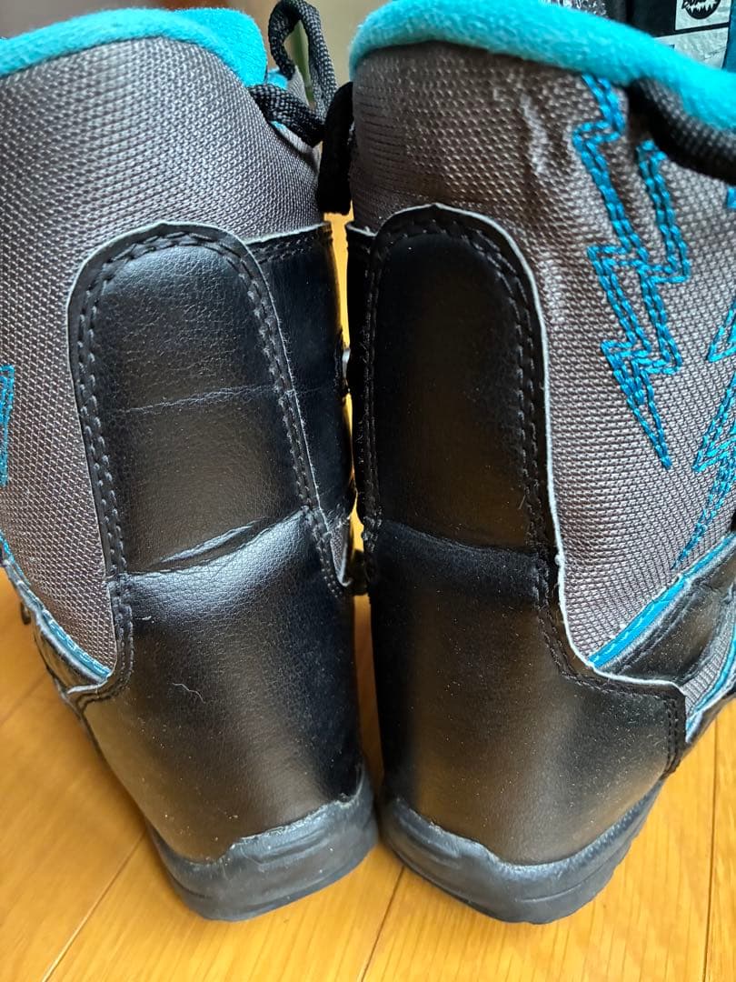 バートン　キッズ　スノーボード3点セット　90 中古