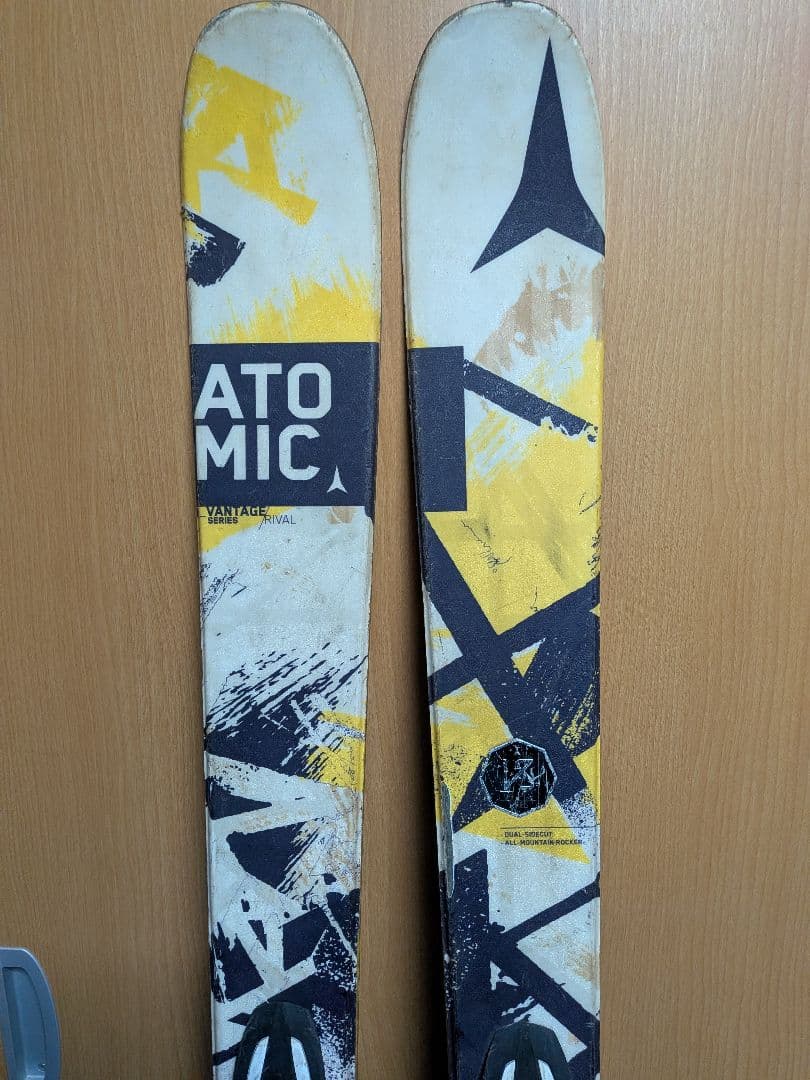 スキー ATOMIC VANTAGE V8 RIVAL 157cm R14m