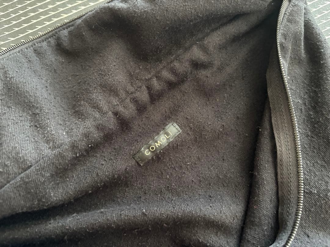 COMOLI (コモリ) シルクネップ ウエストバッグ　美品
