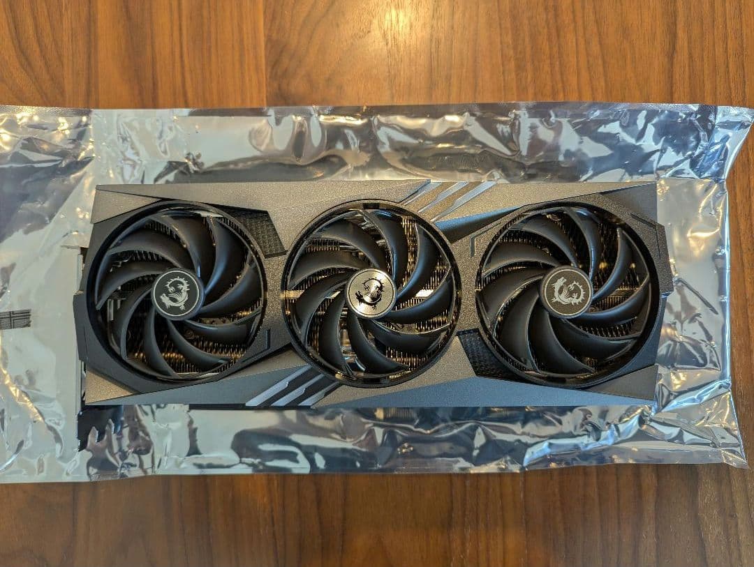 グラフィックボード・グラボ・ビデオカード MSI GeForce RTX 4090 GAMING X TRIO 24G