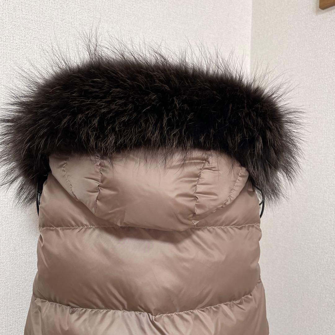 極美品ナノユニバース　西川ダウンベスト