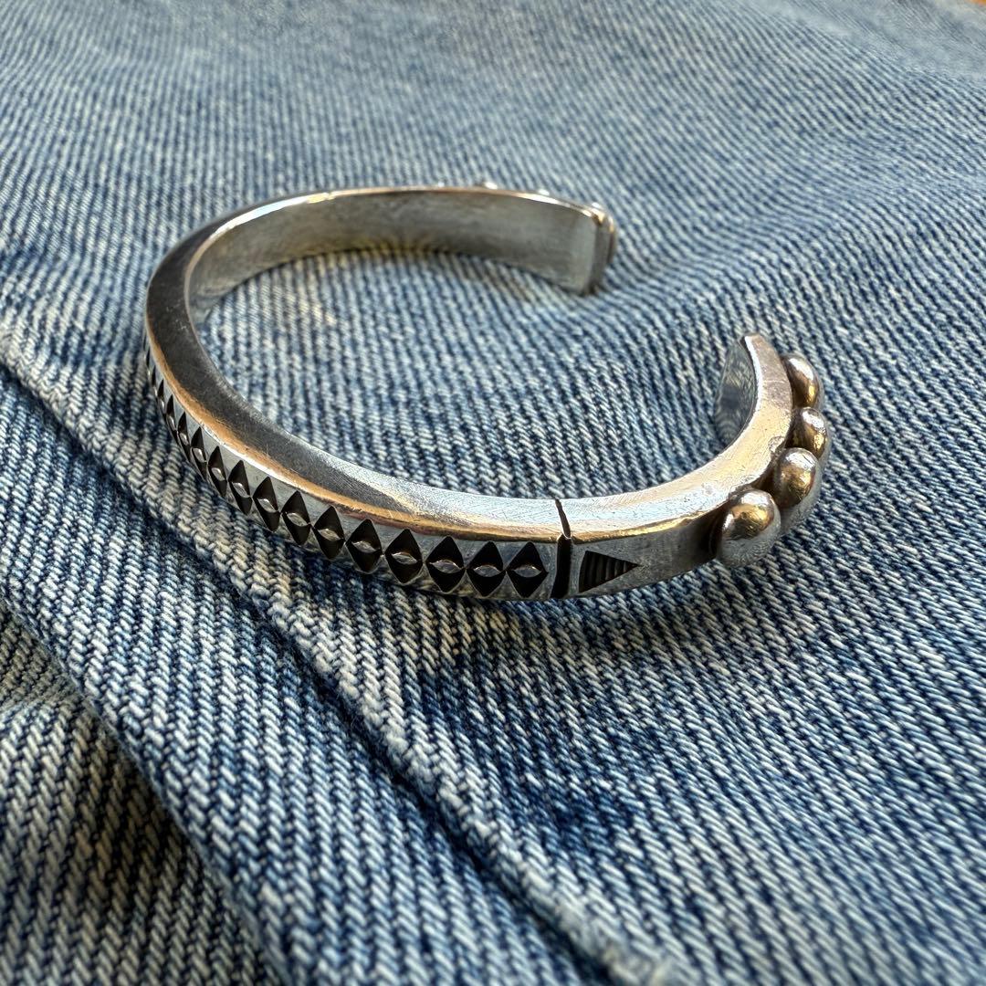  Martinezカルビンマルチネス　インディアンジュエリー　ナバホ