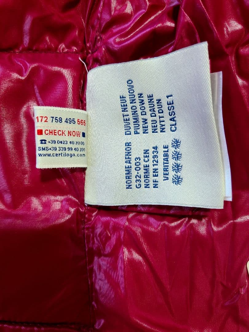 MONCLER ピンク ダウンベスト