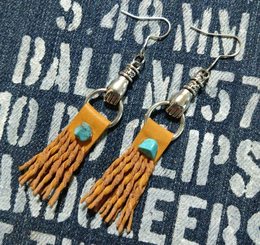 【ミィ】ピアス☆革タグピアス☆Handmade