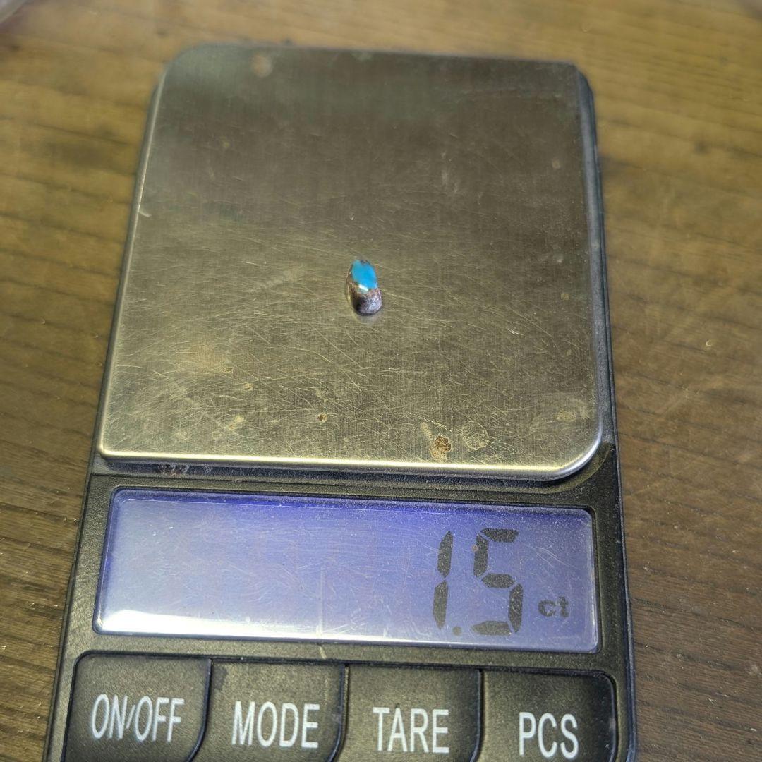 ハンドメイドのターコイズピアス　bisbee　 インディアンジュエリー風　片耳用