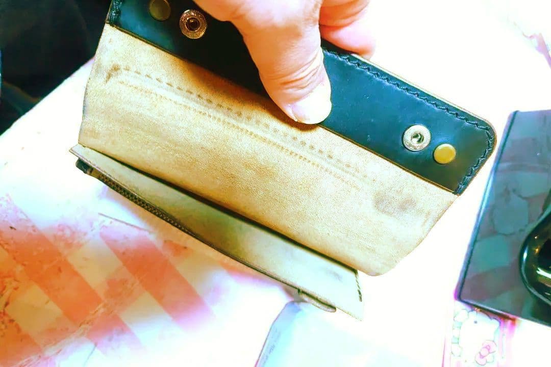 手縫い ドーナツボタン トラッカーウォレット