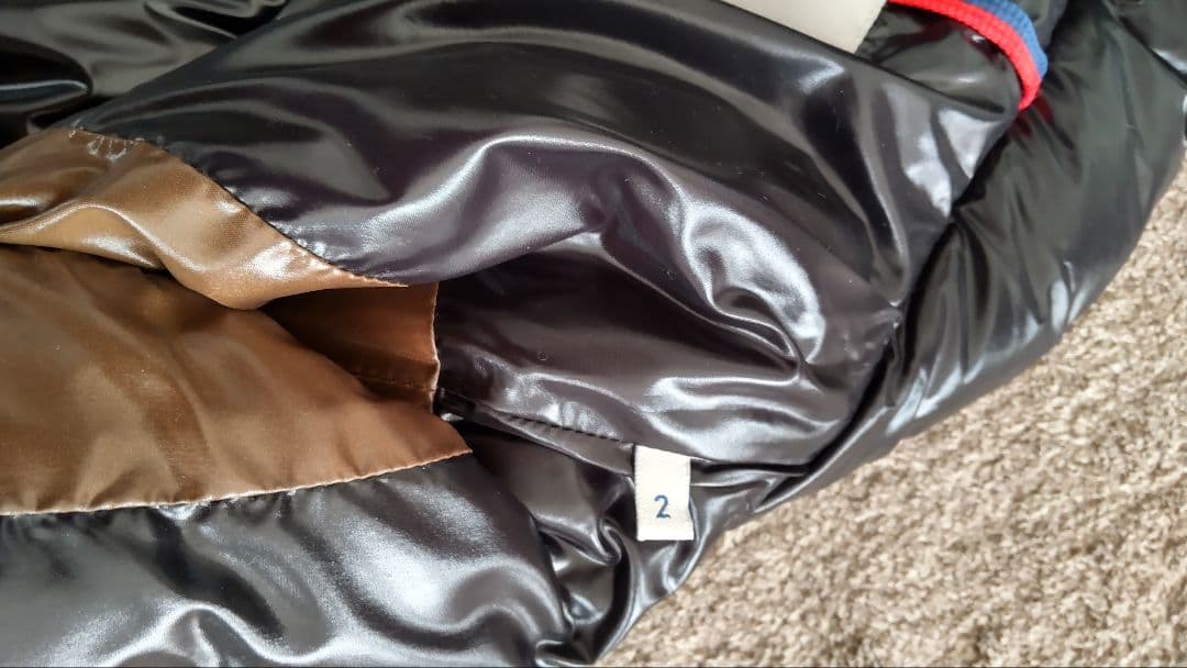 AMI　モンクレール　ダウンベスト　2