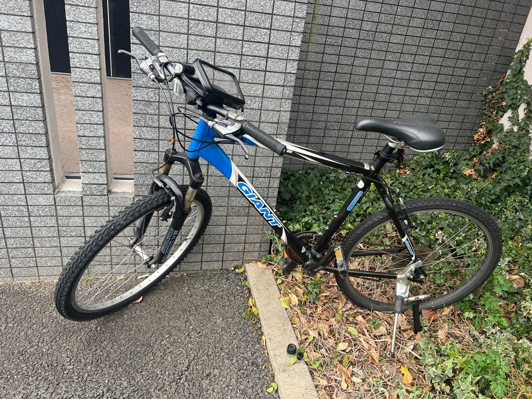 GIANT マウンテンバイク 自転車　バイク　大人用　 取りに来てくれる方限定
