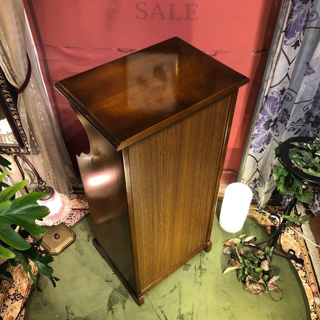 りおちゃんママ Sale ヴィンテージ カリモク　コロニアルキャビネット