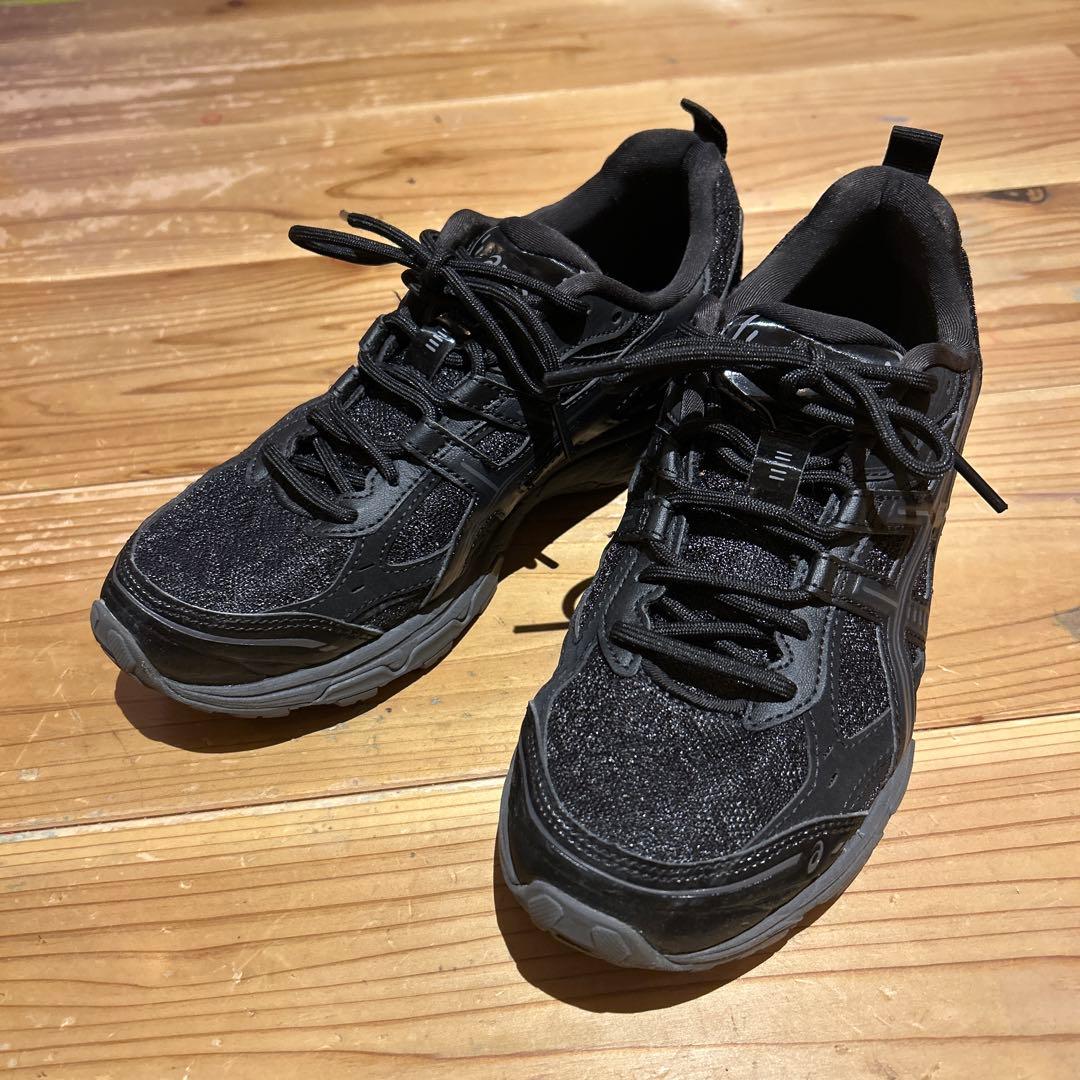 ASICS GEL ヌノビキ　ブラックスニーカー　24cm レース　アシックス