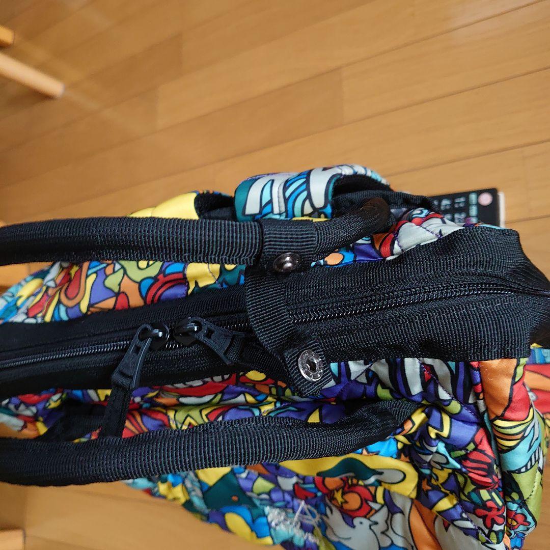 ゴースローキャラバン美品。カラフルアートリュック