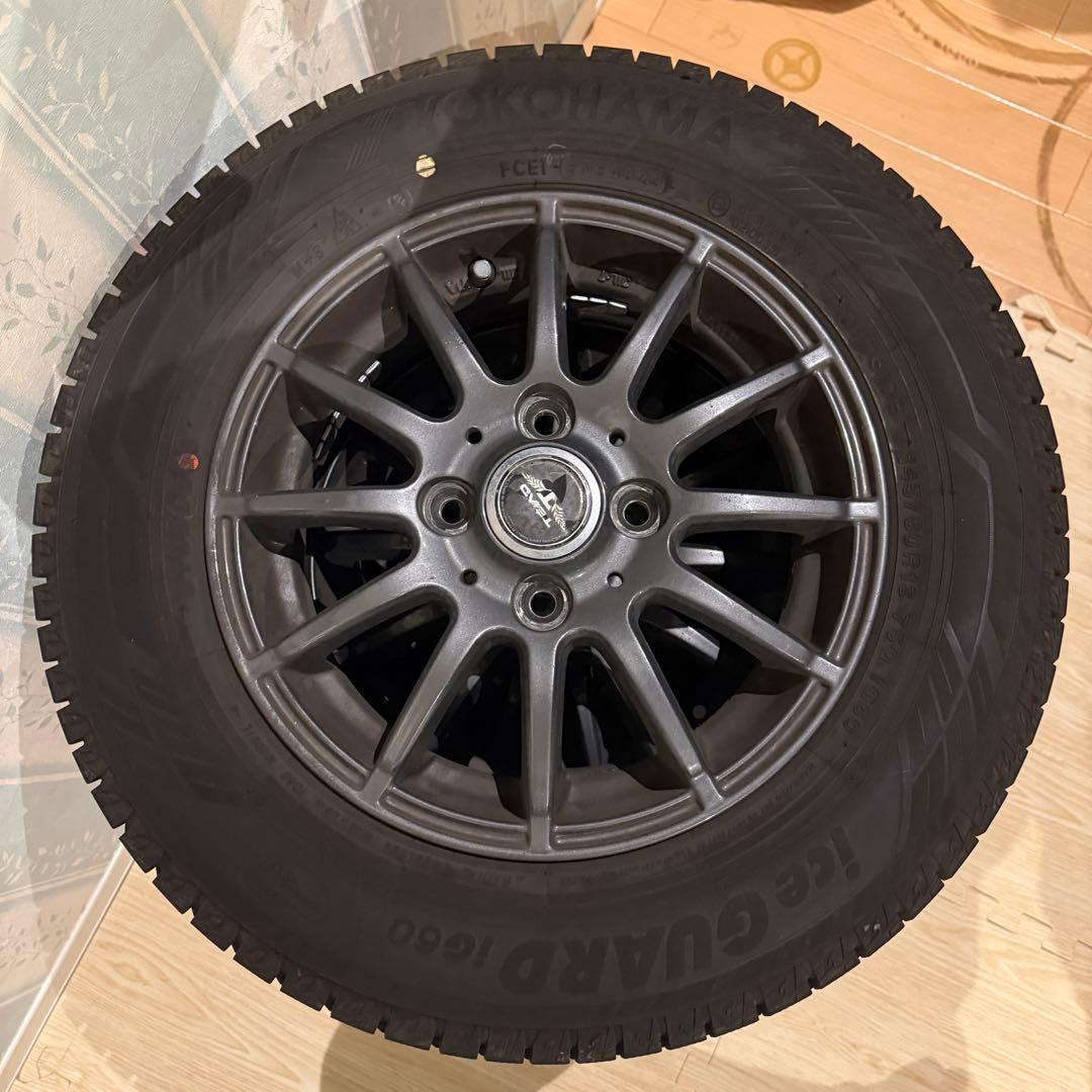 ①スタッドレスタイヤ+ホイールセット ヨコハマ ig60 145/80R13