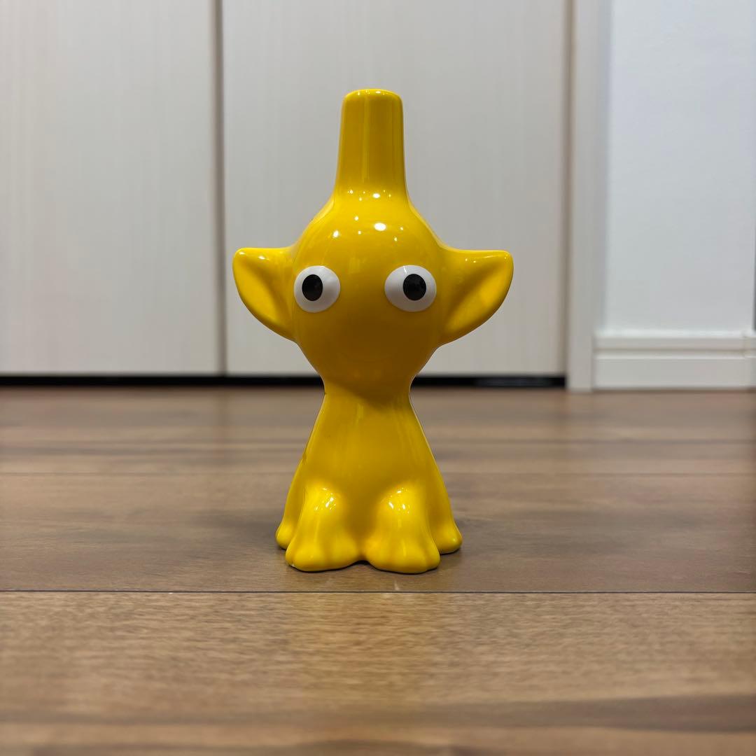 Nintendo Pikmin ピクミン黄色 一輪挿し
