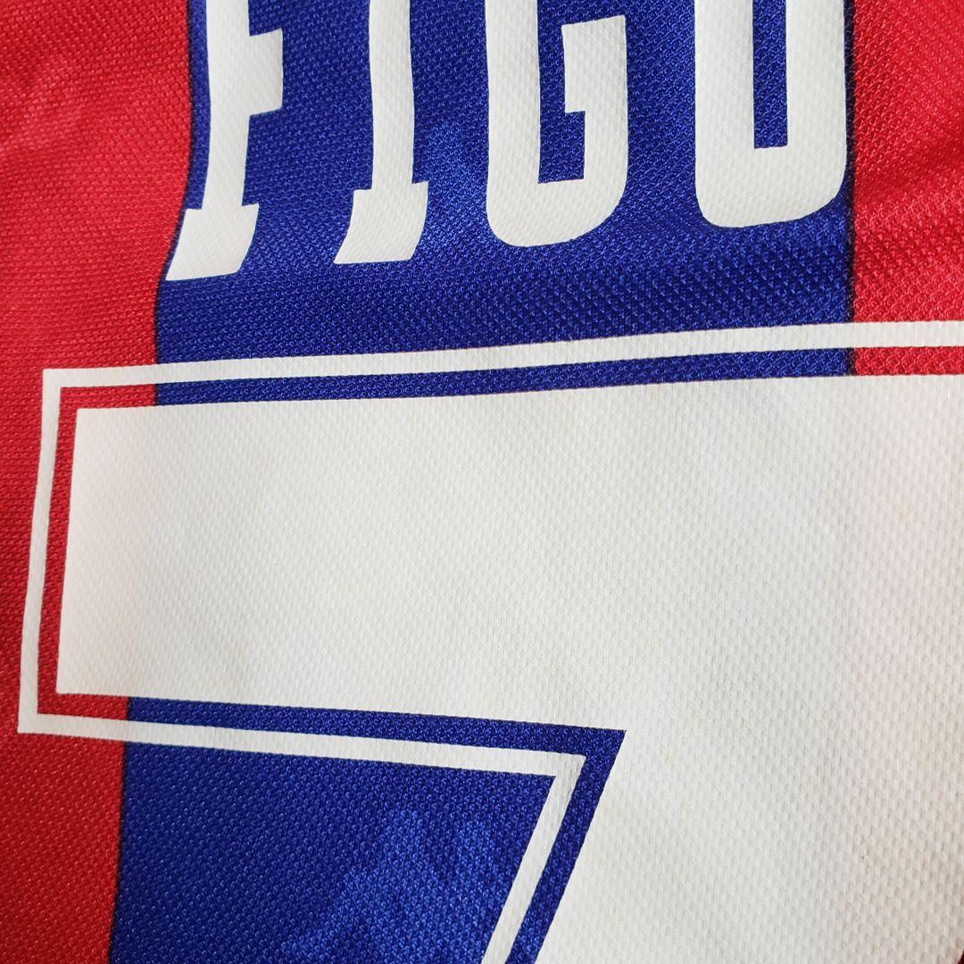 サッカー　希少　ユニフォーム　加入初年度　バルセロナ　フィーゴ