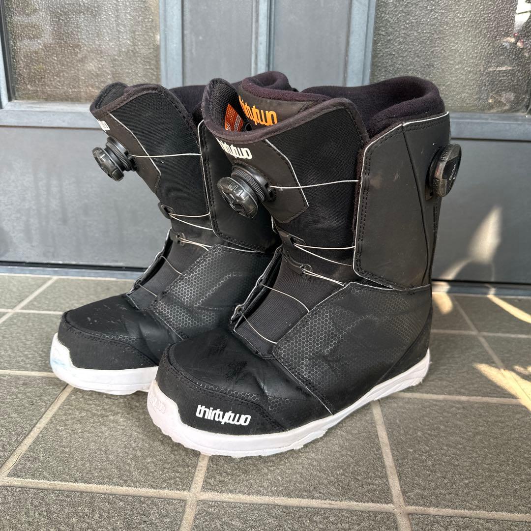 【本日発送】thirtytwo スノーボードブーツ ブラック