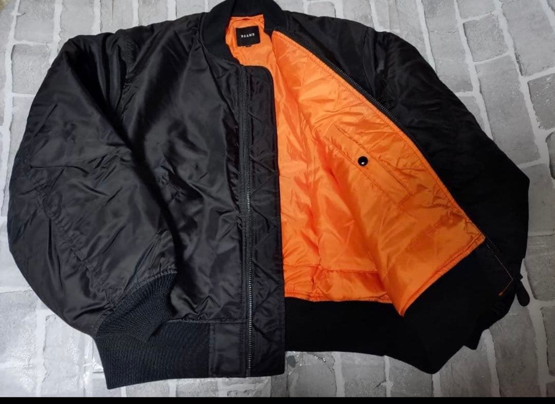 むっくん着用モデルBEAMS THERMOLITE MA-1