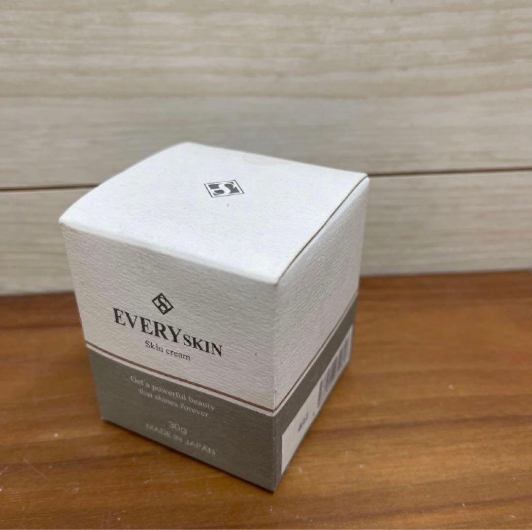エブリースキン スキンクリーム 30g 美容クリーム 乾燥肌