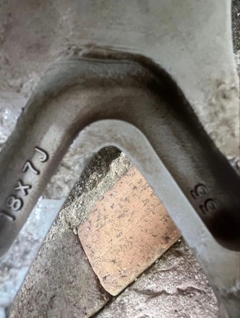 中古スタッドレスタイヤ225/45R18 GOODYEAR ICE NAVI7