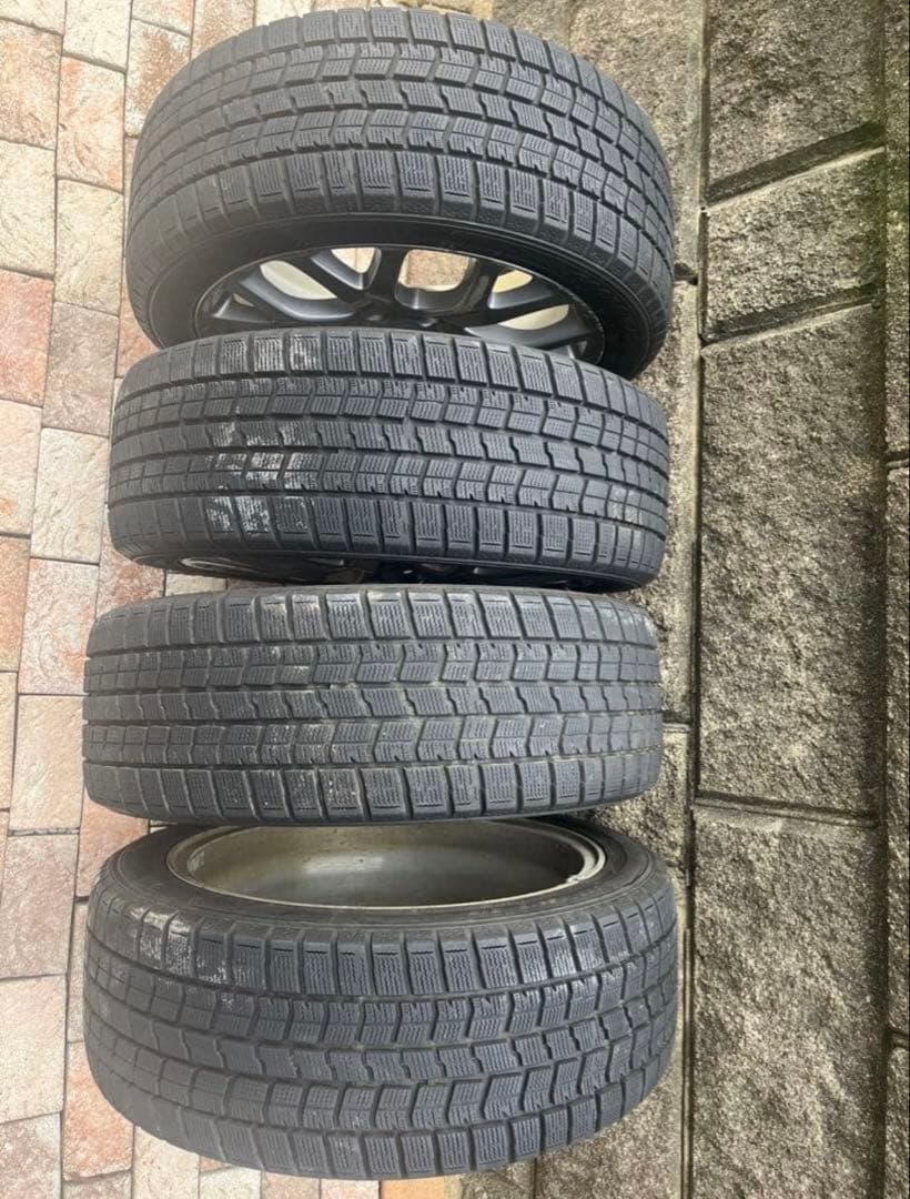 中古スタッドレスタイヤ225/45R18 GOODYEAR ICE NAVI7