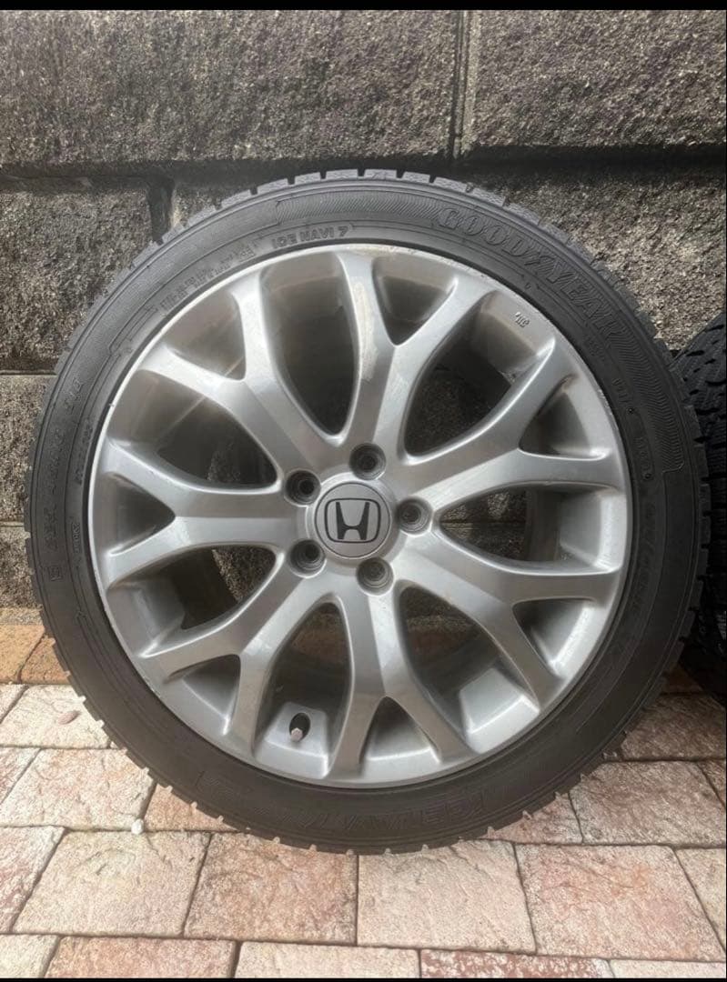 中古スタッドレスタイヤ225/45R18 GOODYEAR ICE NAVI7