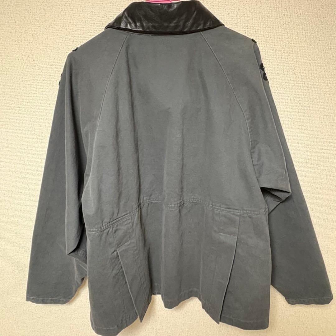 kastane カスタネ モチーフ付きハンティングジャケット　花　刺繍　ネイビー