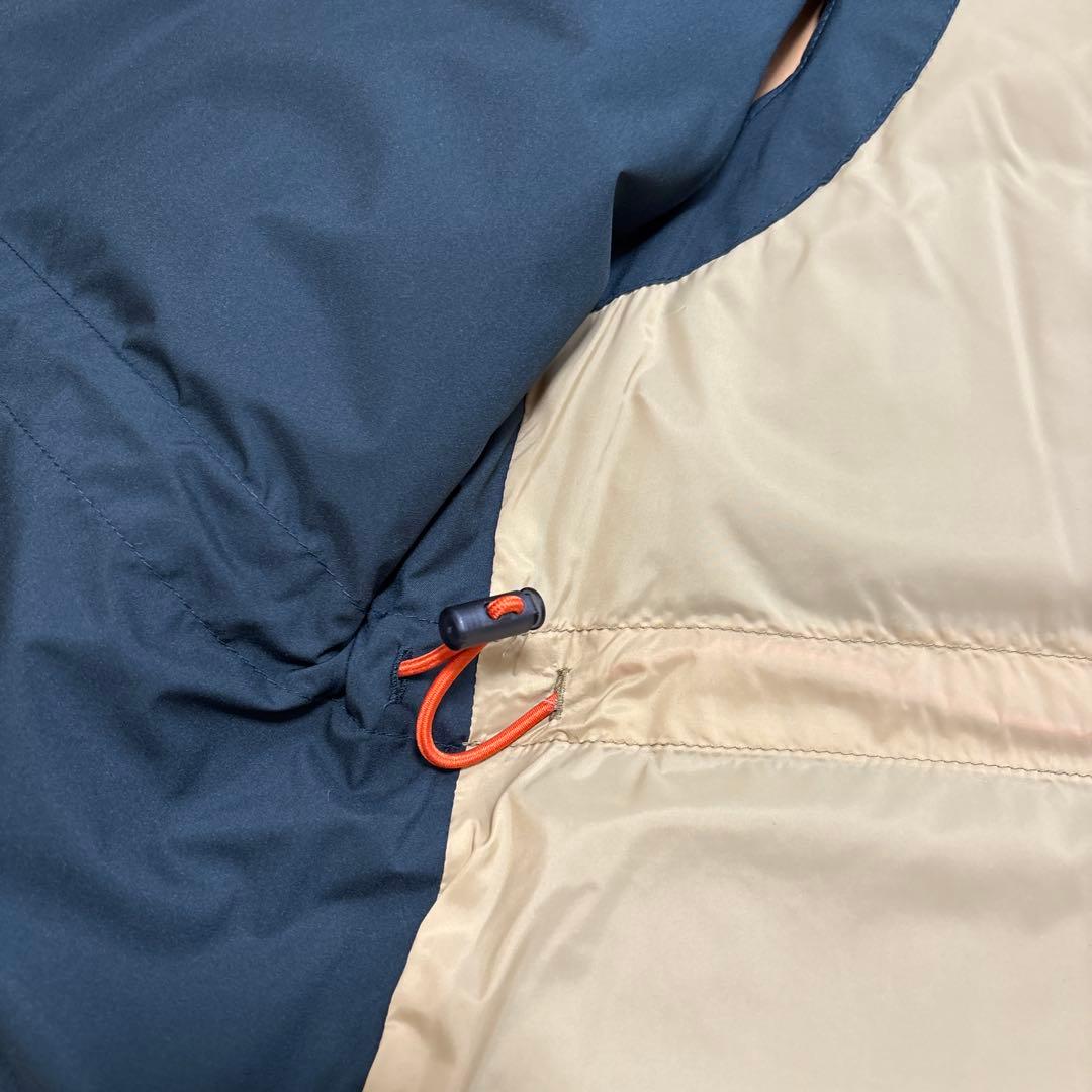 パラスパレス　ダウンベスト