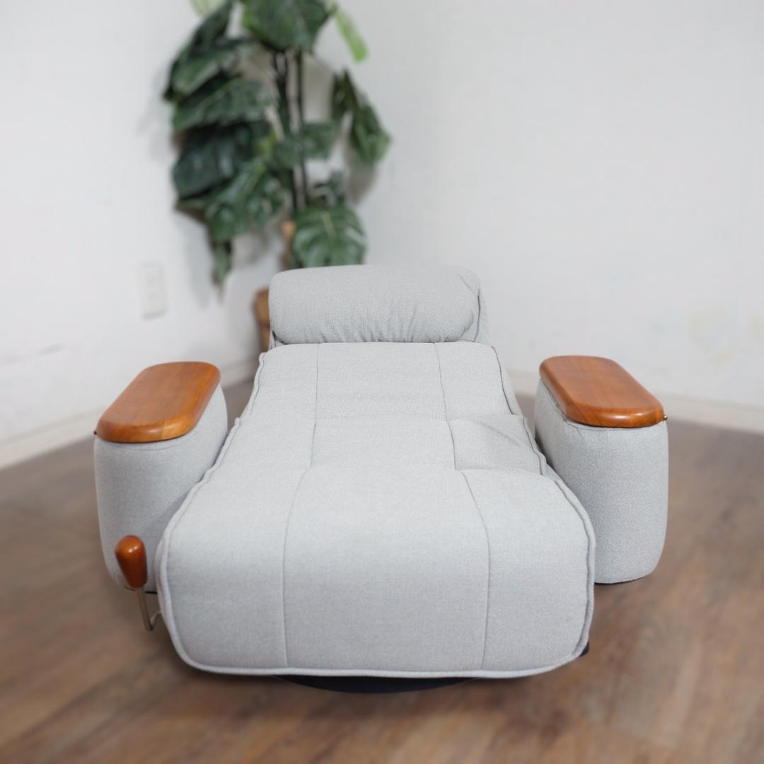 送料無料【新品】３６０°回転 リクライニング肘付き　回転座椅子