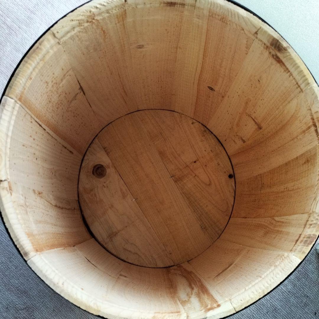 国産中樽　インテリア樽　カフェテーブル　鉢カバーにも。
