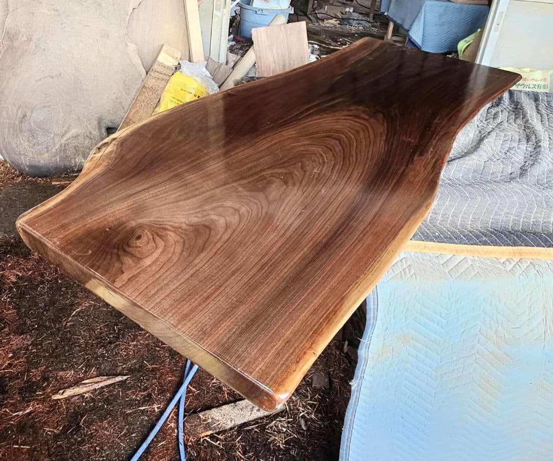 ブラックウォールナット　一枚板　ダイニング　テーブル　クラロウォールナット　人気