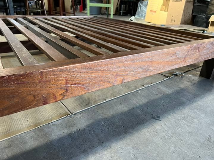 アジアン家具 クイーンサイズ 組み立てベッドフレーム 中古品 バリ 無垢材 群馬