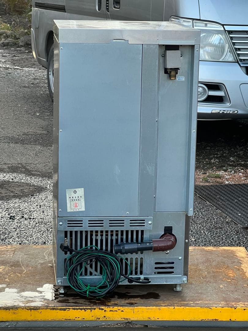 ダイワ　DRI-25LME1　キューブアイスメーカー