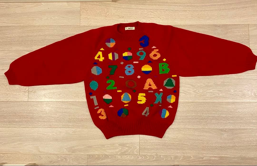 K-FACTORY 数字と図形デザイン ニットセーター