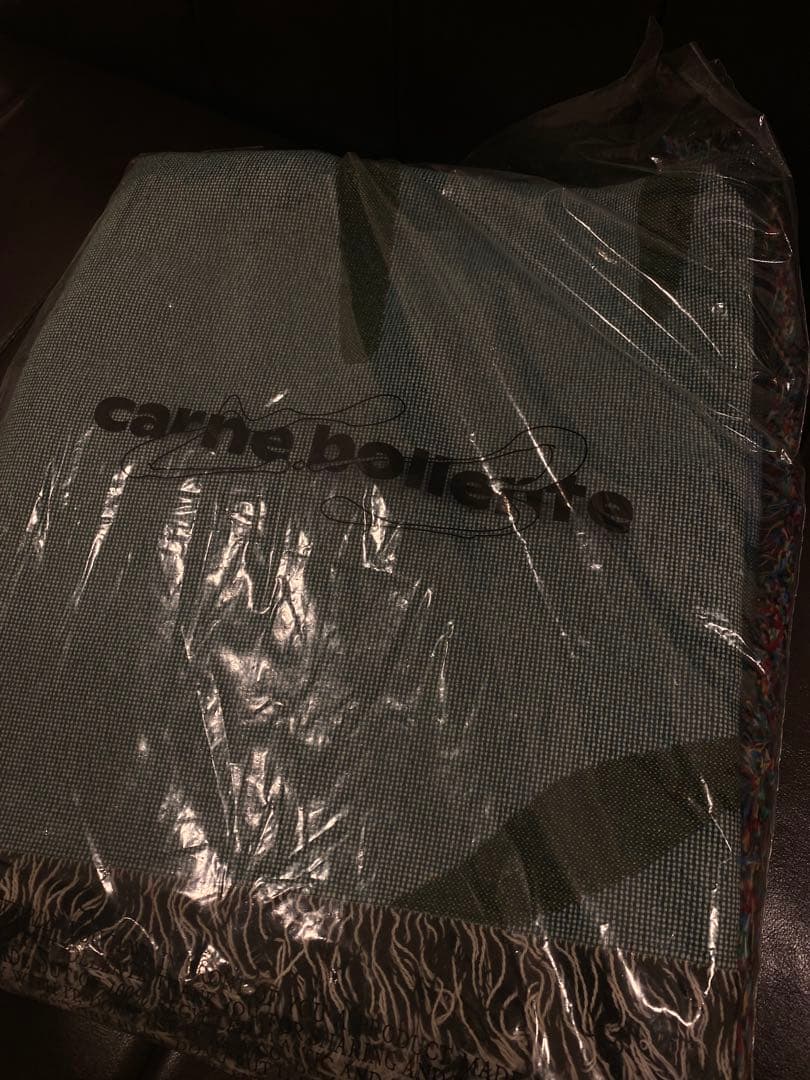 Carne Bollente　カルネボレンテ フリンジ ブランケット