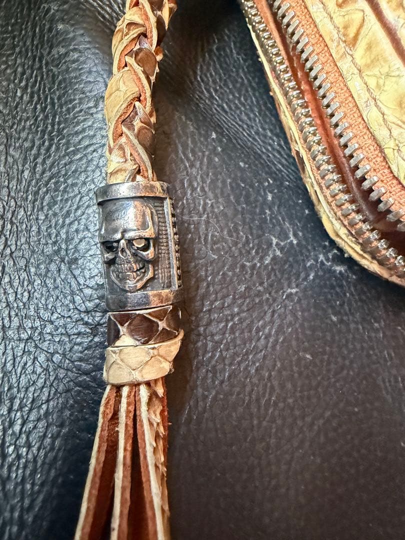 t*s様 アルズニ　長財布　フルパイソ　ラウンドファスナー　激渋　ライダース