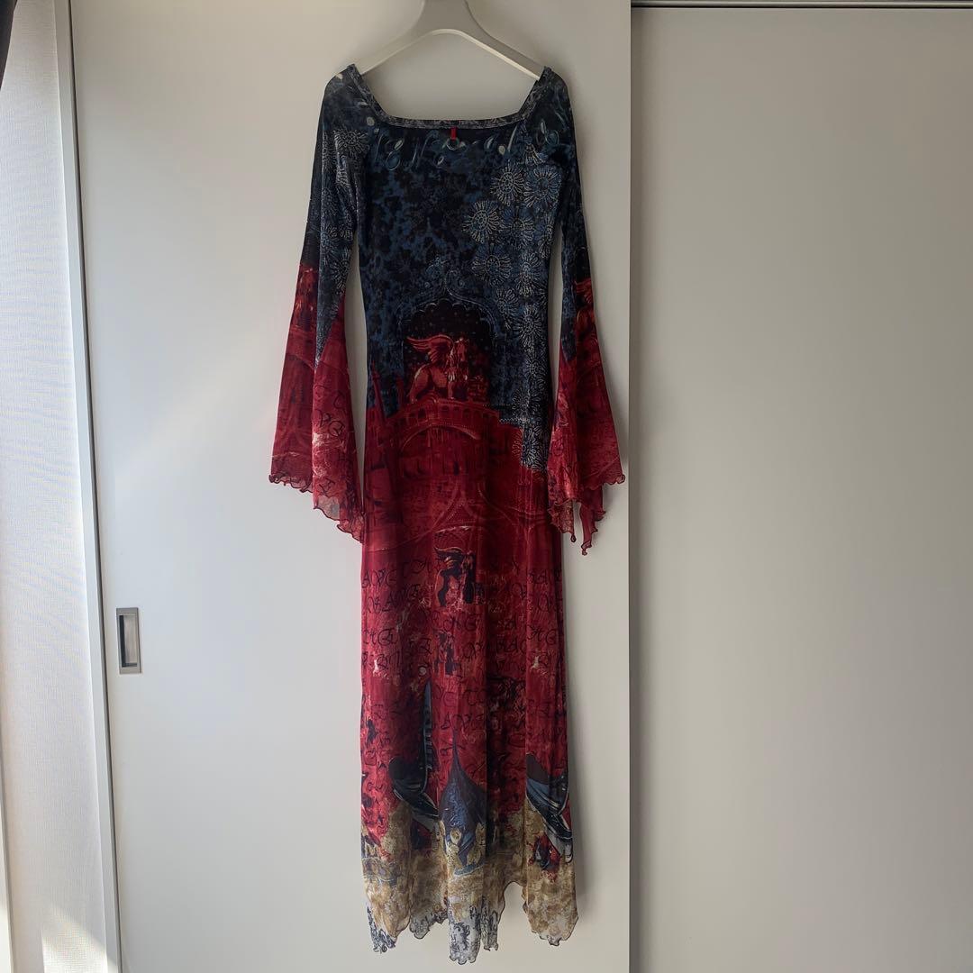 激レア　SAVE THE QUEEN セーブザクイーン ワンピース イタリア製