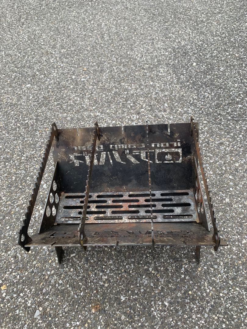 フジノハガネ　 焚き火台 希少　A3大 2回使用