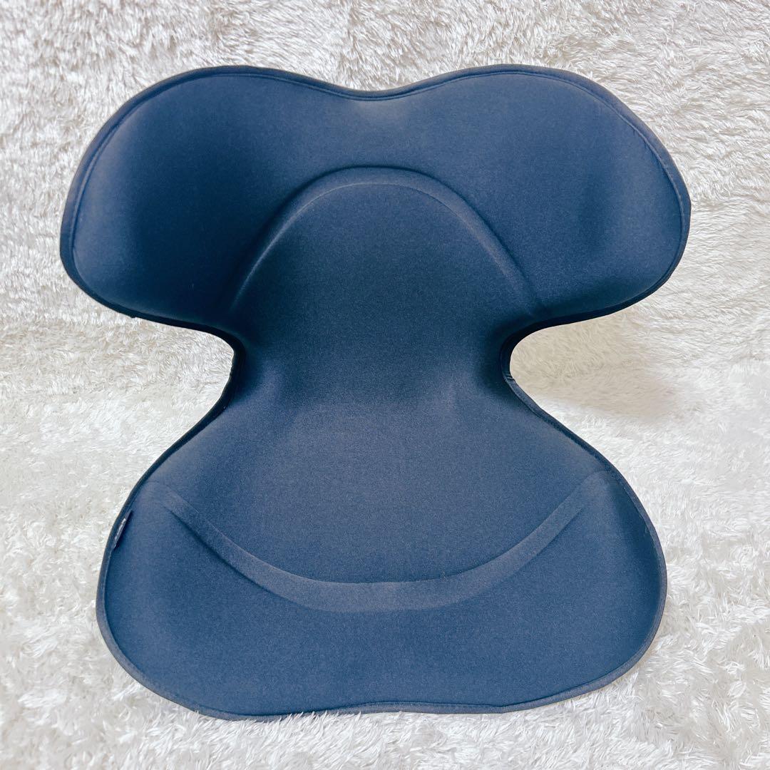 ほぼ新品　MTG Style smart スタイル スマート 骨盤サポートチェア