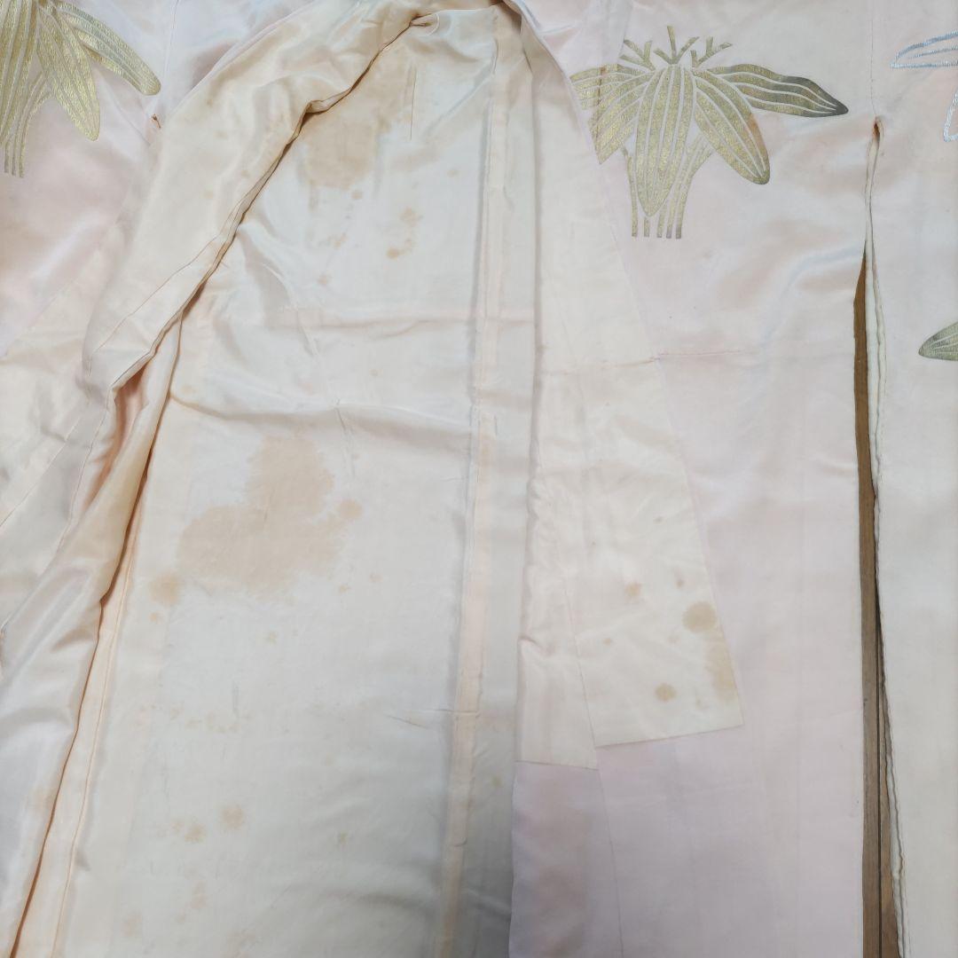 大幅値下《昔の嫁入、大振袖》(アンテ―ク）大正、ピンク縮緬地に金銀泊竹柄1047