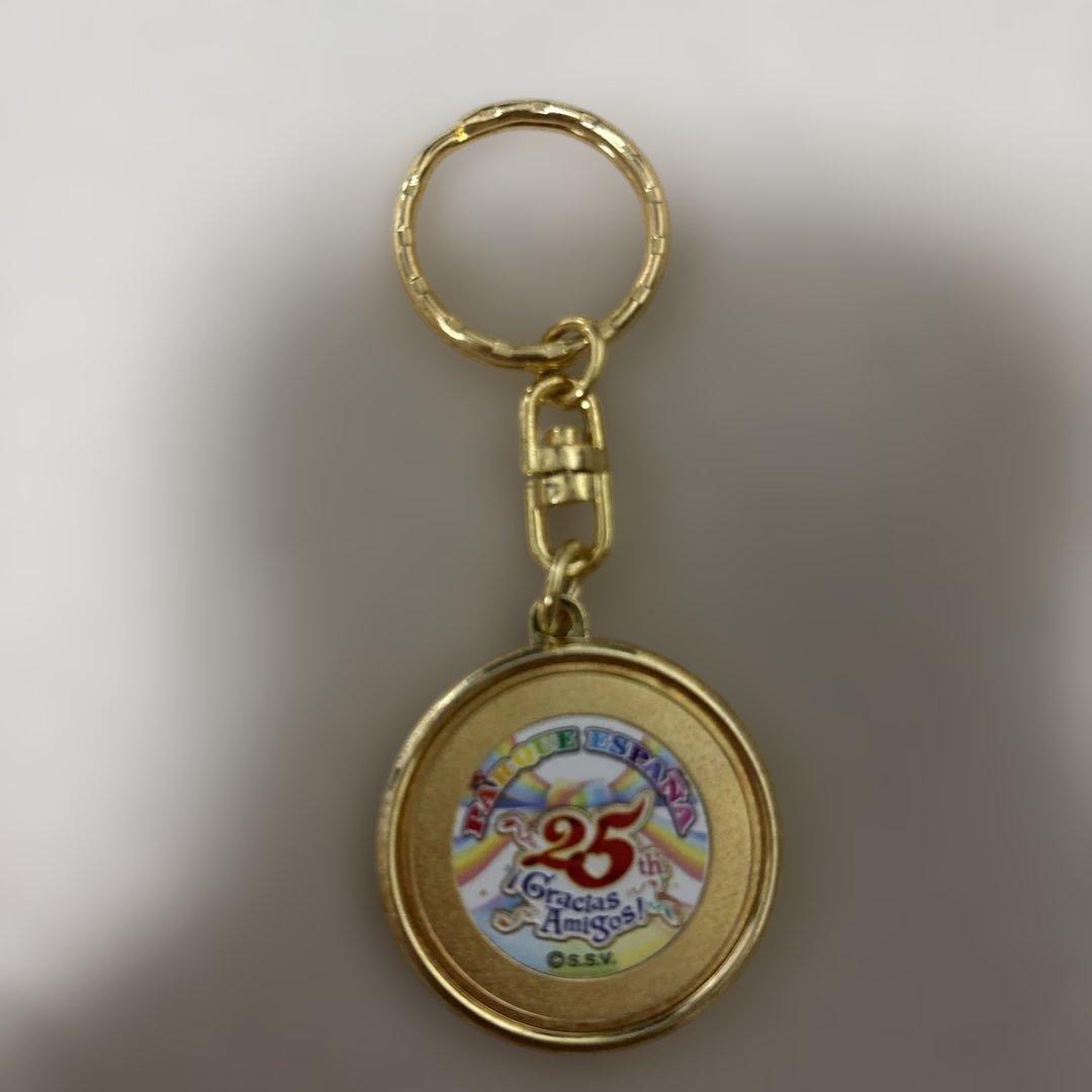 フェニ 志摩スペイン村 25周年 記念 メダル型キーホルダー