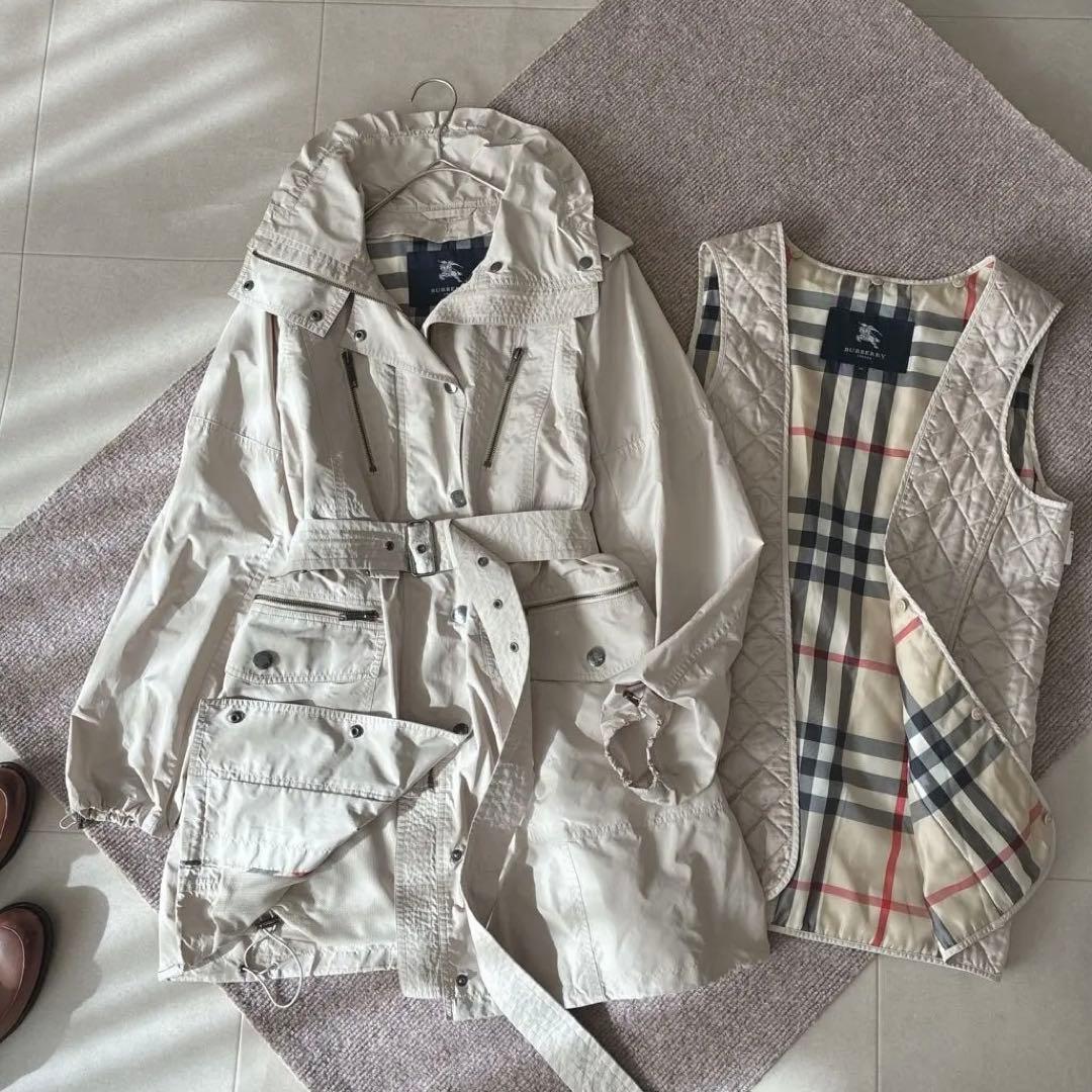 バーバリーロンドン♡キルティングライナー付き ナイロンジャケット 襟フリル 40