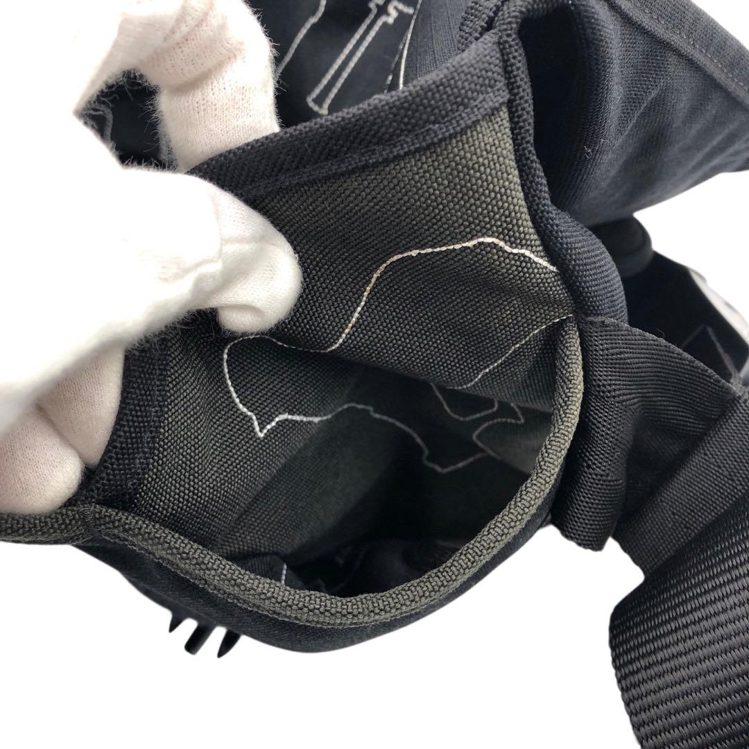 美品 CRUMPLER クランプラー メッセンジャーバッグ 黒 大容量 斜め掛け