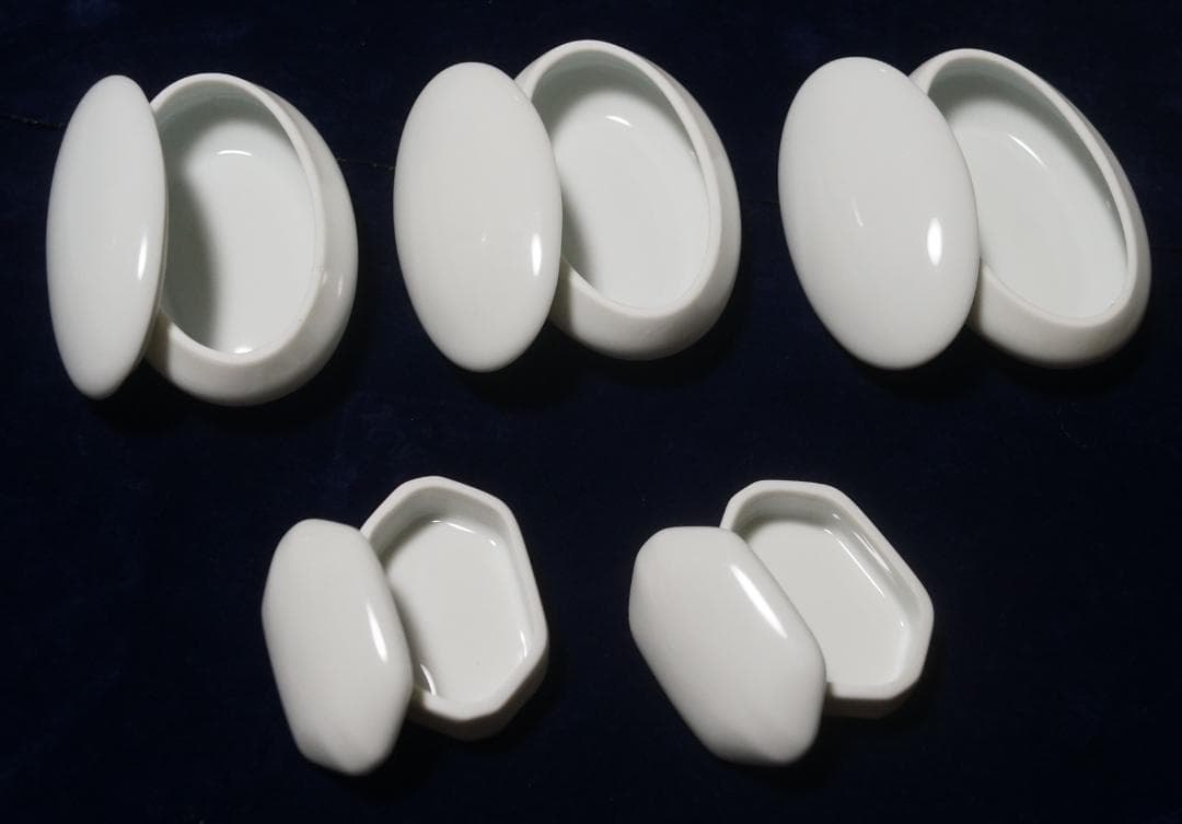 リモージュ白磁ＢＯＸ等４１点